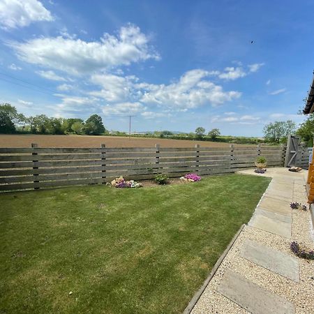 Keepers Lodges Broadway  Extérieur photo