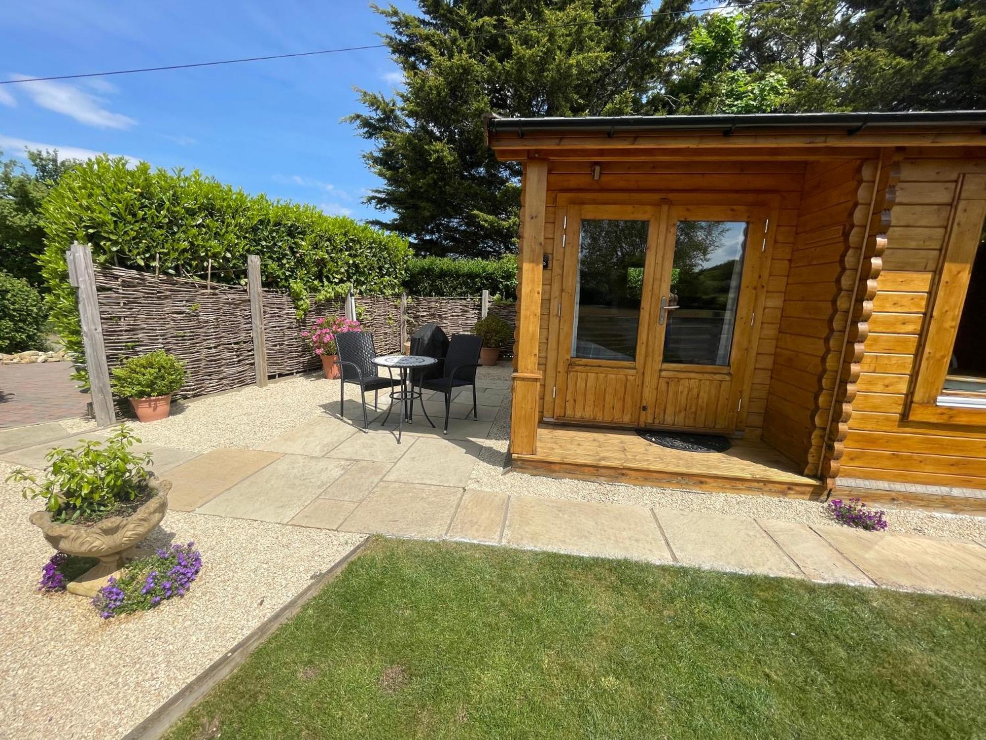 Keepers Lodges Broadway  Extérieur photo